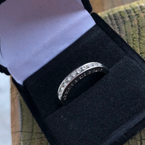 BRIDAL ROUND BAND SIZE 6 - Picture 2 of 6